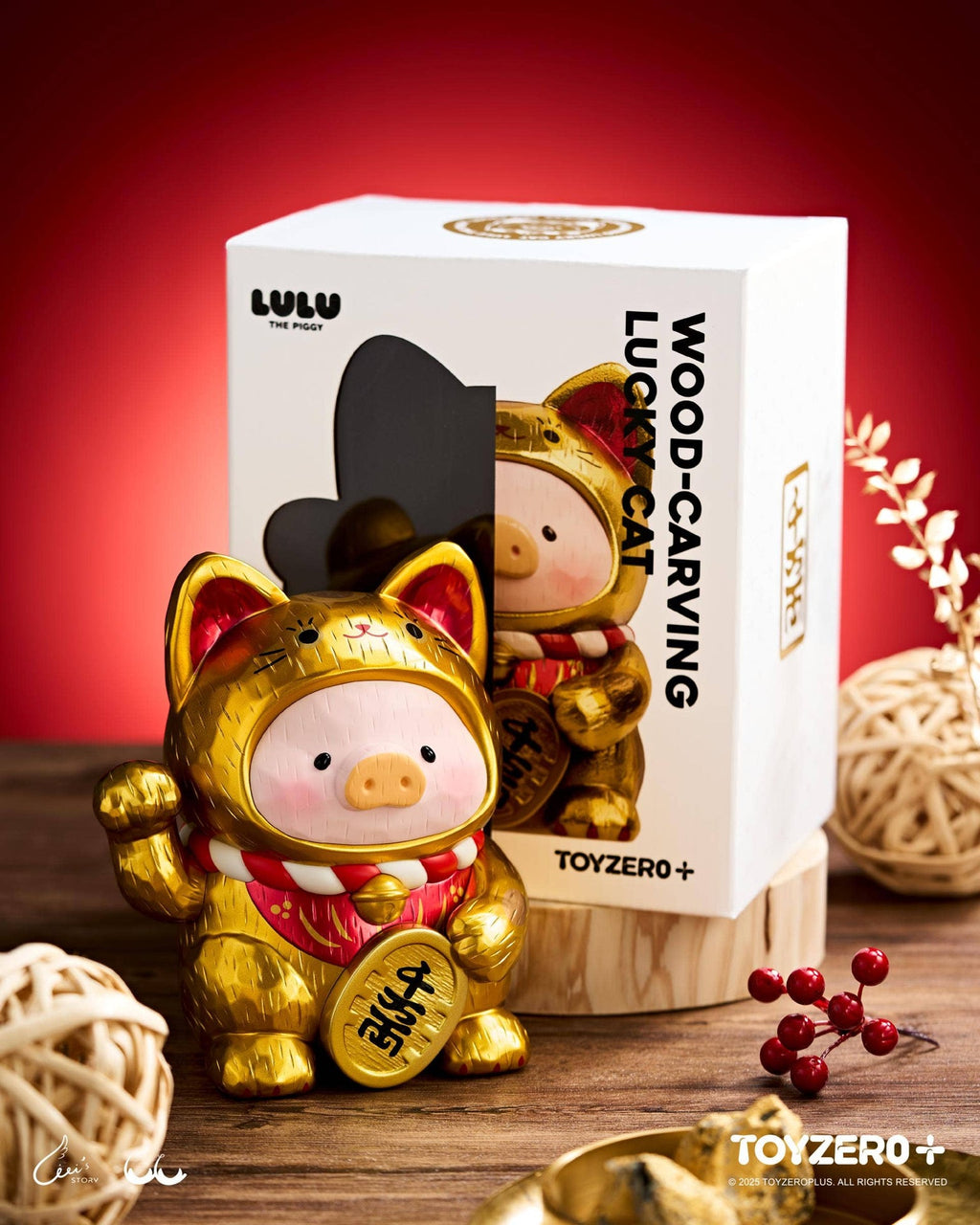 LuLu le Cochonnet - Maneki Lu (chat doré) — sculpture en bois 18cm