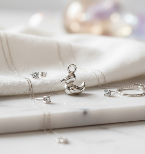 Silberner Entenanhänger