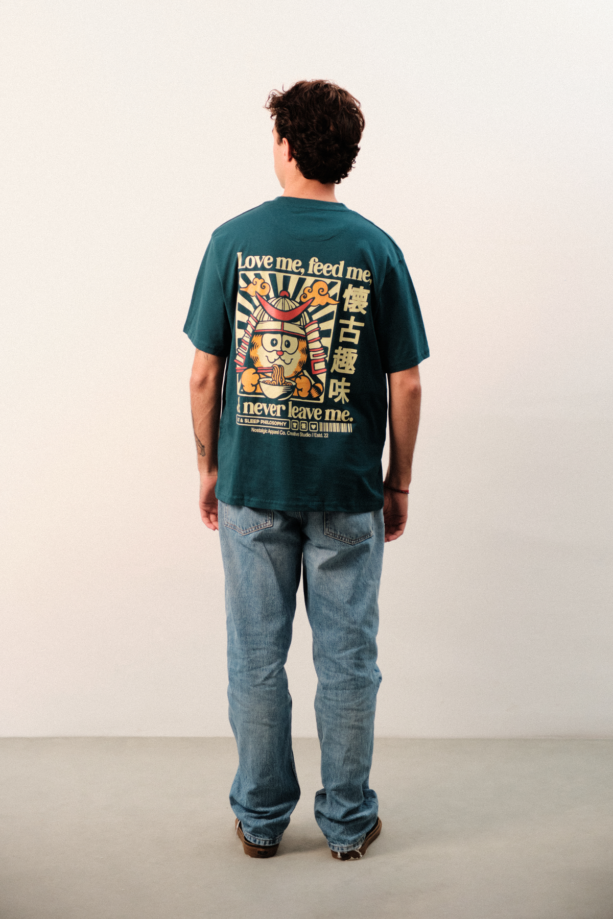 T-shirt Love me, feedme & Never Leave Me