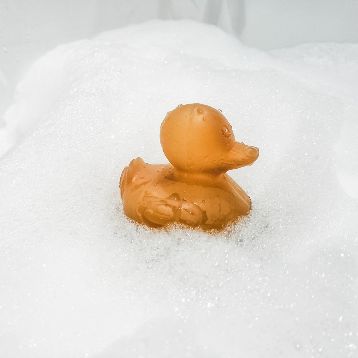 Canard Alfie – Jouet de bain en caoutchouc naturel – HEVEA