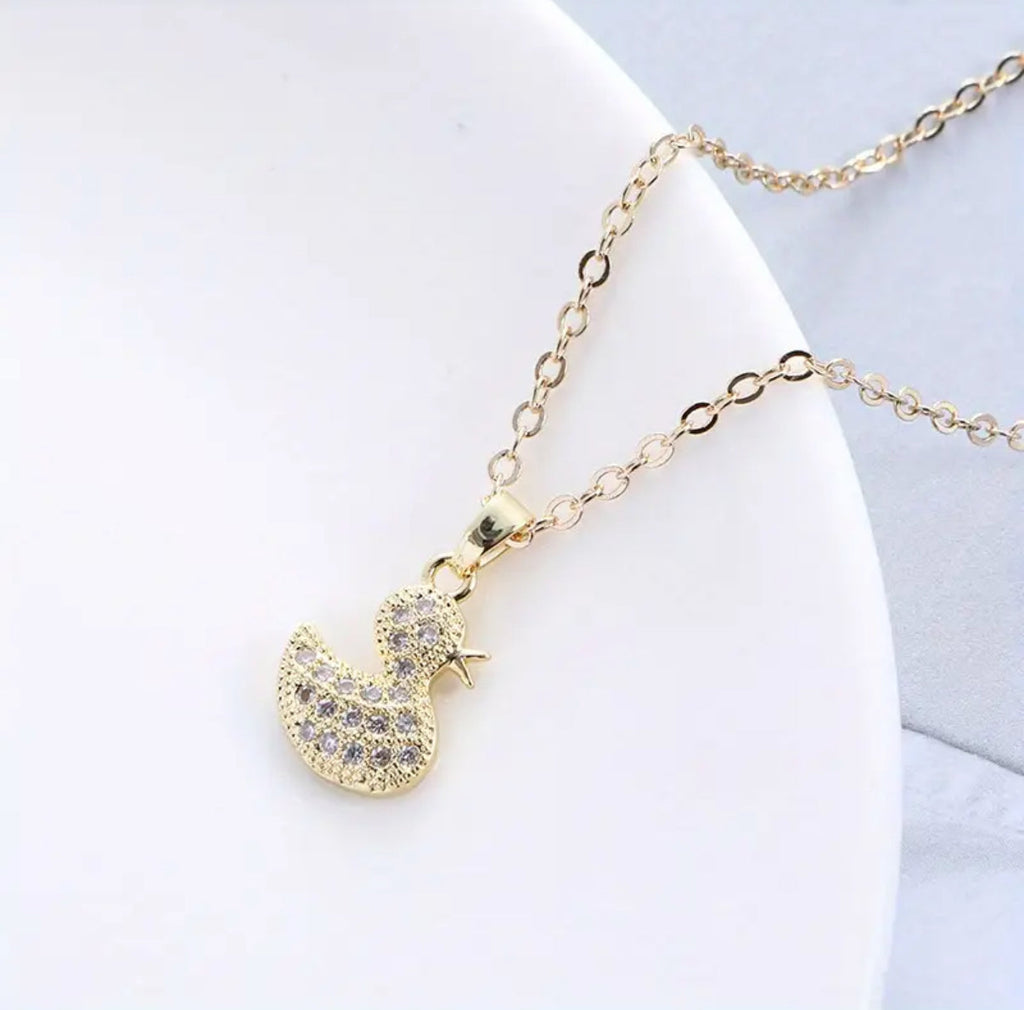 ensemble-assorti-collier-avec-pendentif-et-boucles-d-oreilles-canard