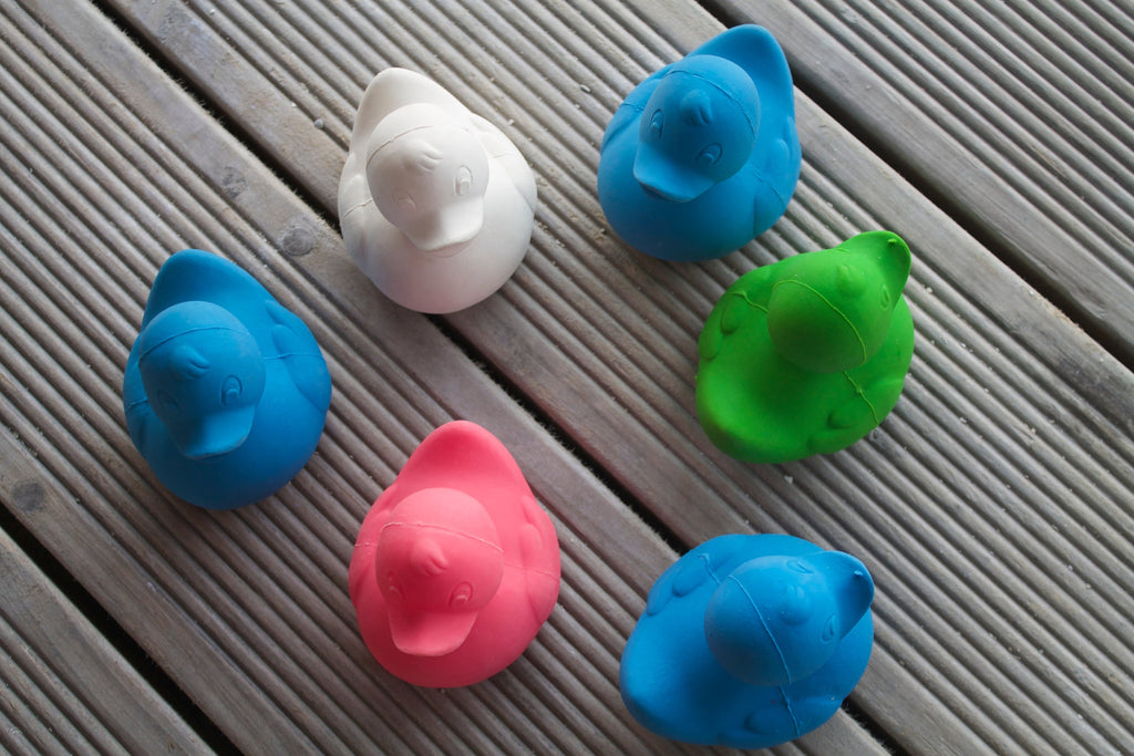 Elvis le Canard Blanc – Jouet de bain et dentition bébé – vue produit 25