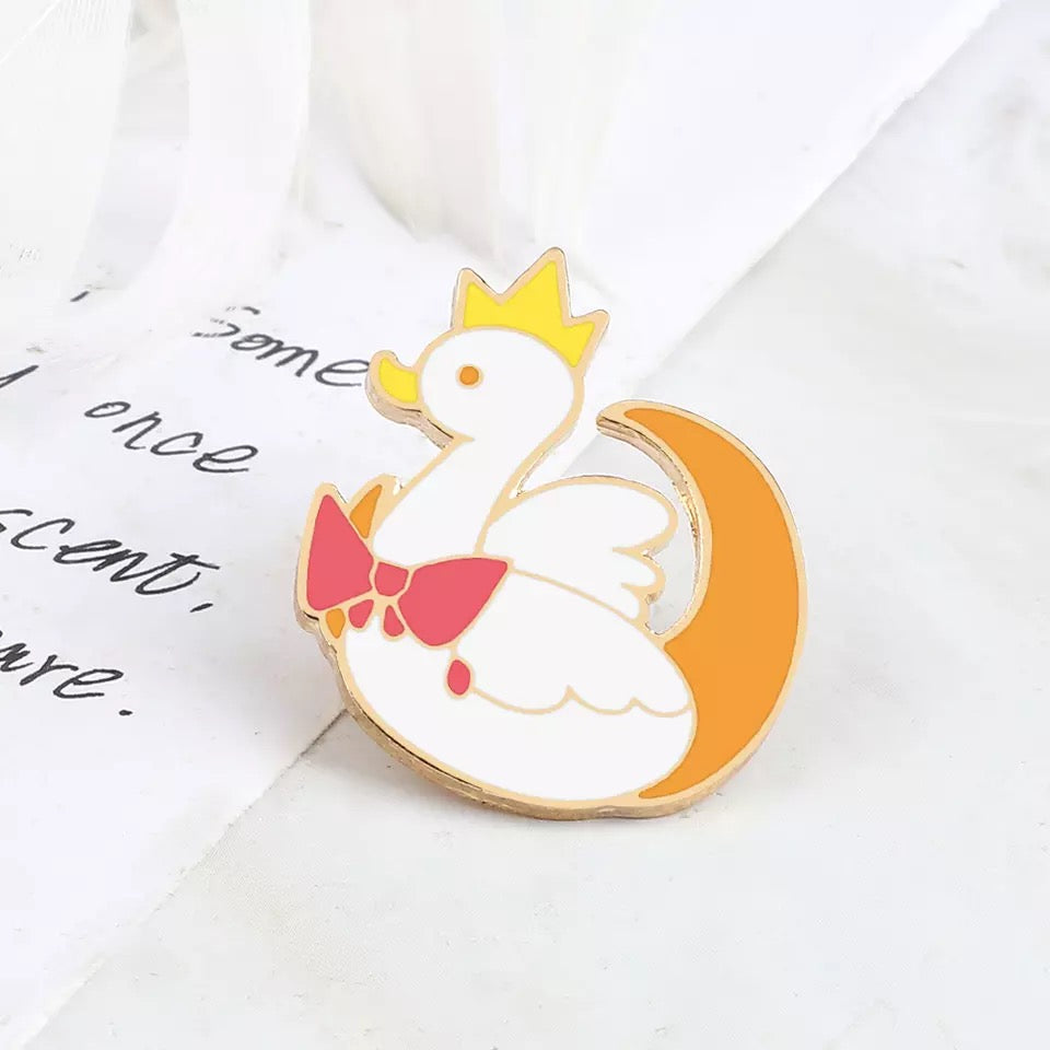 pins-canard-blanc-lune-cdb