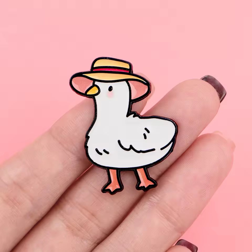 Photo produit - Pin’s Canard Blanc Chapeau de paille