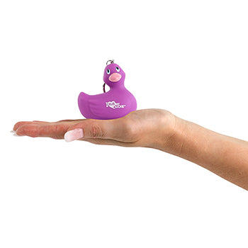 Lila Enten-Schlüsselanhänger „I Rub My Duckie“