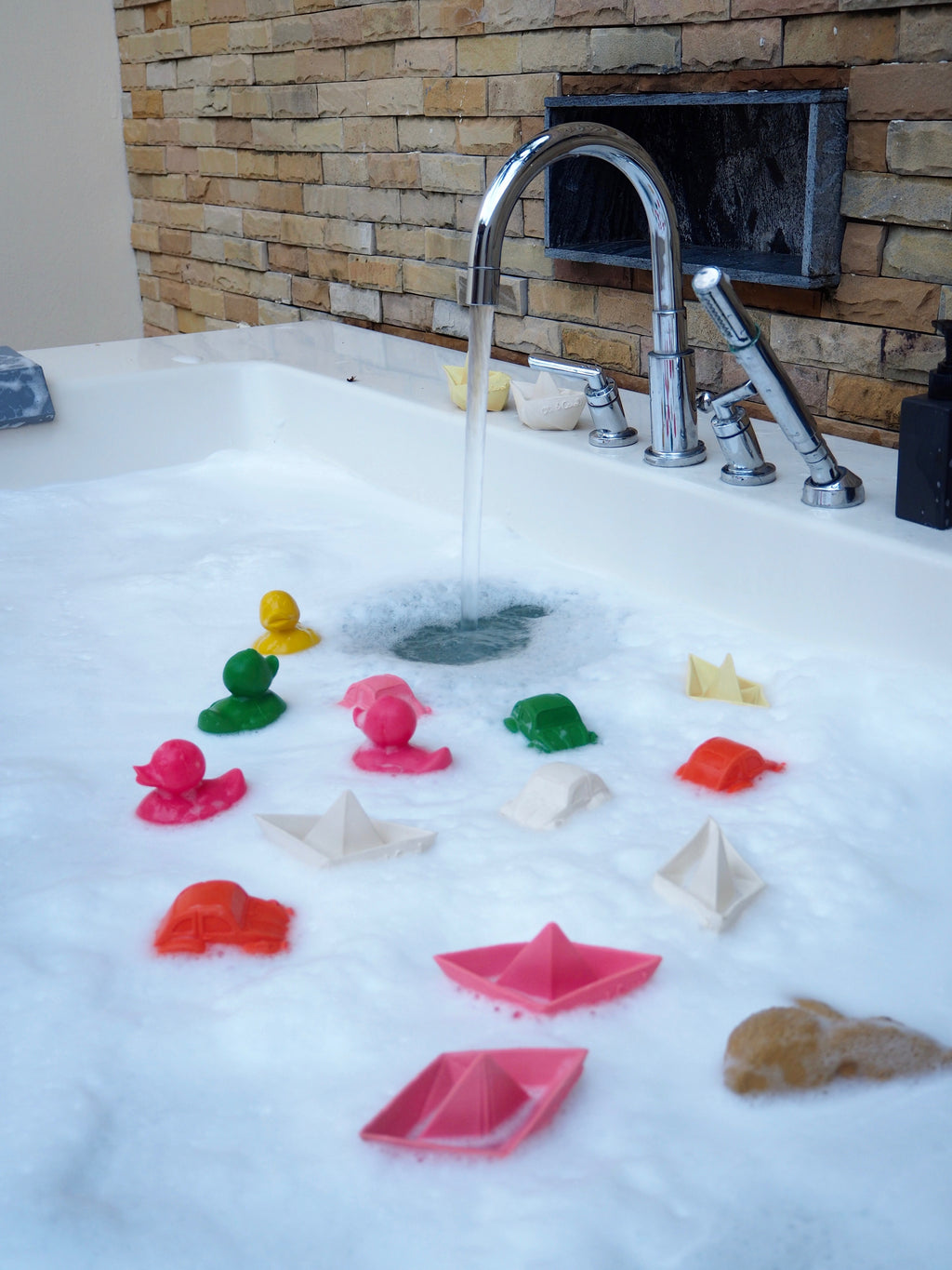 canard monochrome vert oli carol