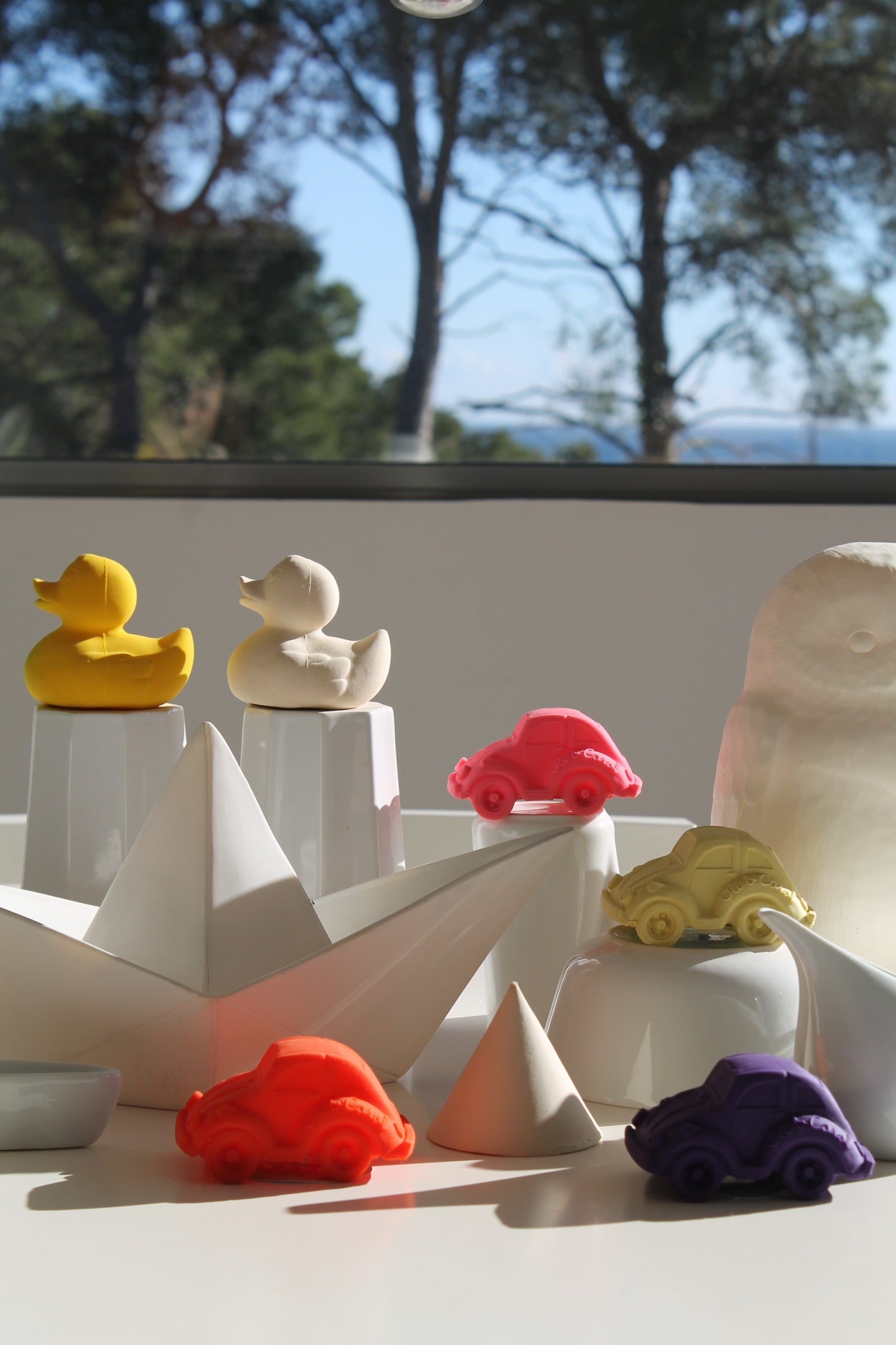 canard-monochrome-blanc-oli-carol